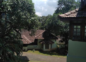 india/kochi/ernakulam/landmark/sculpture-gallery