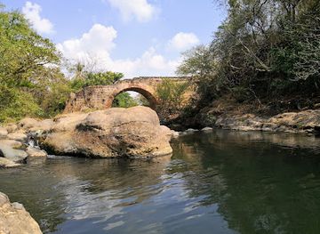 el-salvador/coastal-region/landmark/real-trips-el-salvador-tour-agency