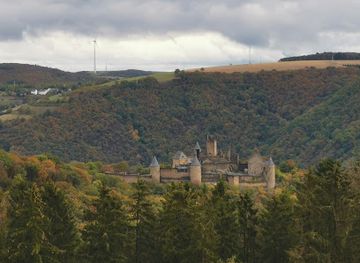 luxembourg/gutland/landmark/viewpoint-castle-bourscheid