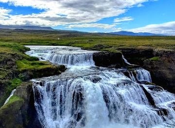 iceland/highlands/landmark/reykjafoss