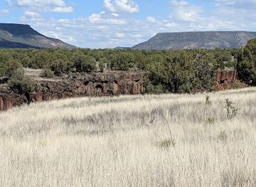 arizona/apache-county/landmark/apache-culture-center
