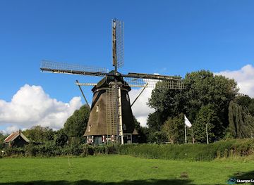 netherlands/betuwe/landmark/de-riekermolen-1636