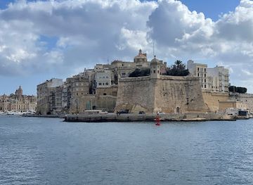 malta/marsamxett-harbour/landmark/sliema-promenade