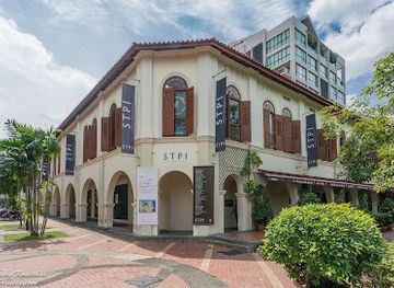 singapore/holland-village/landmark/stpi-creative-workshop-and-gallery