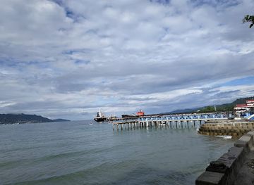 indonesia/maluku-islands/landmark/ambon-bay