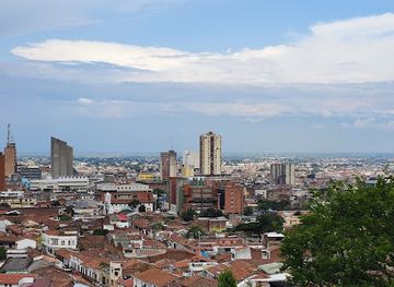 colombia/cali/san-antonio/landmark/colina-de-san-antonio-park