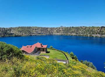 australia/limestone-coast/landmark/stephen-henty-lookout