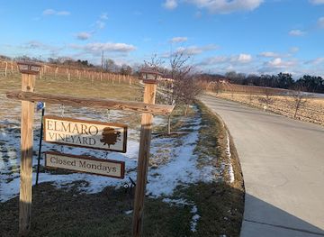 wisconsin/driftless-area/landmark/elmaro-vineyard