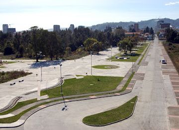 chile/temuco/landmark/cautin-island-urban-park