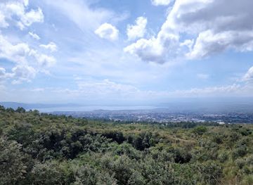 kenya/nakuru/landmark/menengai-crater