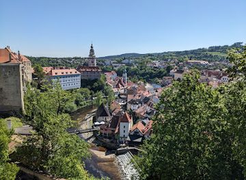 czechia/cesky-krumlov/landmark/the-castle-garden