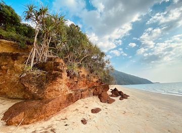 thailand/trang-archipelago/landmark/tung-yaka-beach