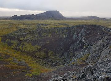 iceland/reykjanes-peninsula/landmark/burfell