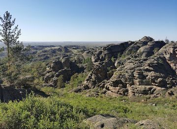 kazakhstan/bayanaul-national-park/landmark/konyr-auliye