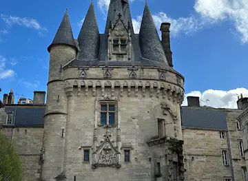 Porte Cailhau