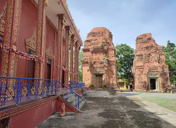 Neang Khmao Pagoda