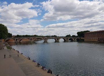 france/toulouse/landmark/mirador-la-daurade