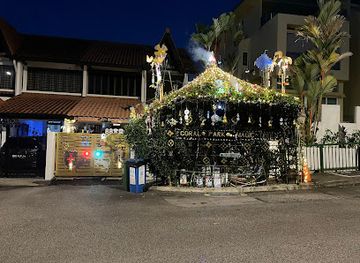 singapore/orchard-road/landmark/coral-park-magic-tree