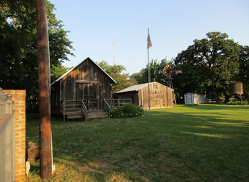 texas/north-texas/landmark/north-side-school-texas-state-historical-marker