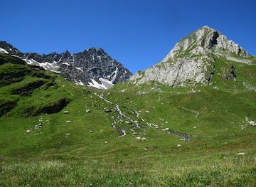 italy/la-thuile/landmark/vallone-di-la-thuile