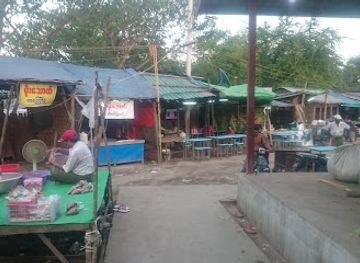 myanmar-burma/mandalay/landmark/41-lam-ma-kan-si-mhant-nye-chay