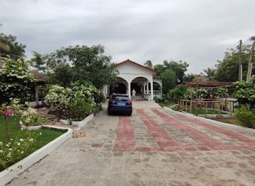 ghana/kokrobite/landmark/african-treasure-beach-resort