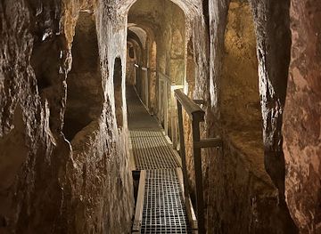 malta/south-eastern-region/landmark/st-paul-s-catacombs