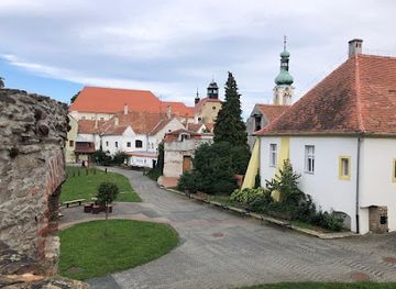 hungary/koszeg-mountains/landmark/jurisics-castle