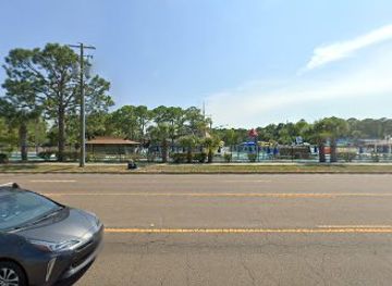 florida/panama-city-beach/landmark/pirate-s-plunge