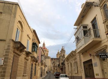malta/gharb/landmark/ninu-s-cave