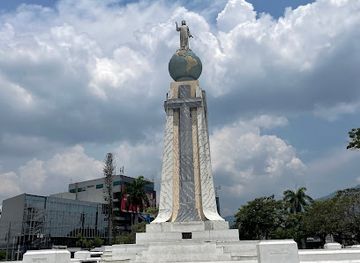 el-salvador/san-salvador/landmark/monument-to-the-divine-savior-of-the-world