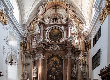 austria/upper-austria/landmark/alter-dom-ignatiuskirche