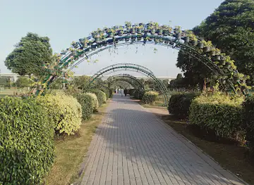 Allama Iqbal Park