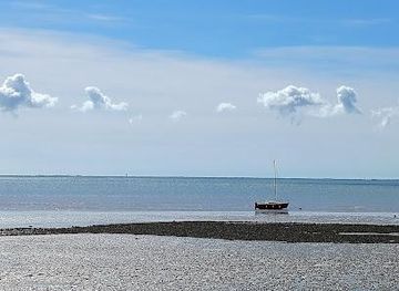 france/la-rochelle/landmark/pnte-de-la-fumee