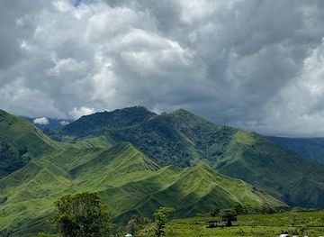philippines/northern-mindanao/landmark/giant-kaamulan-headdress