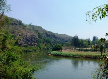 thailand/sai-yok-national-park/landmark/sai-yok-elephant-park