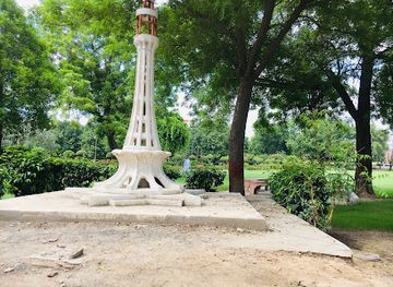 pakistan/punjab/landmark/d-ground-park