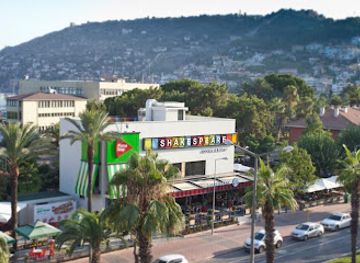 turkiye/alanya/landmark/shakespeare-coffee-bistro-alanya