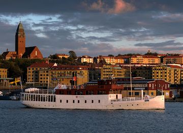 sweden/gothenburg-archipelago/landmark/stromma-kanalbolaget