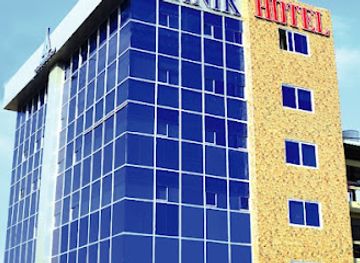 ecuador/manta/landmark/hotel-oceanik