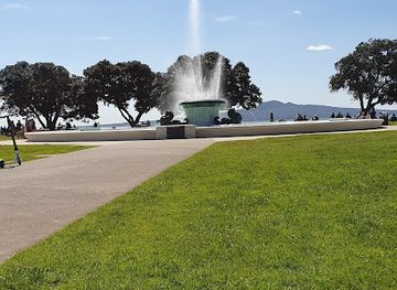 new-zealand/auckland/mission-bay/landmark/the-mission-bay-fountain