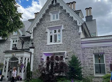 canada/ottawa/landmark/earnscliffe-national-historic-site-of-canada