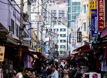 south-korea/busan/landmark/gukje-market