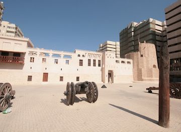 united-arab-emirates/arabian-gulf-coast/landmark/sharjah-fort-al-hisn