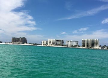 florida/destin-beach/landmark/flippers-snorkel-adventure-destin