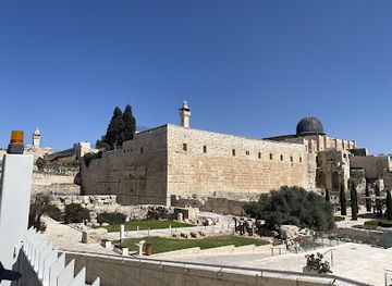 israel/judea/landmark/bein-harim-tourism-services-ltd