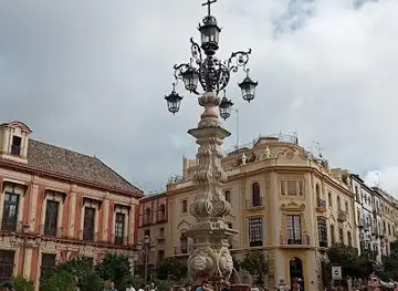 Pl. Virgen de los Reyes