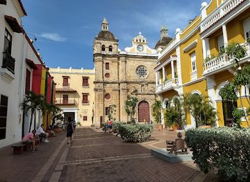 colombia/cartagena-coast/landmark/plaza-san-pedro-claver