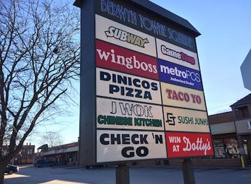 illinois/berwyn/landmark/berwyn-towne-square