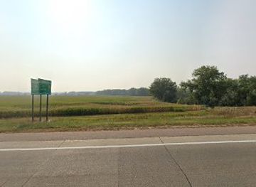 south-dakota/yankton-area/landmark/nebraska-welcome-sign